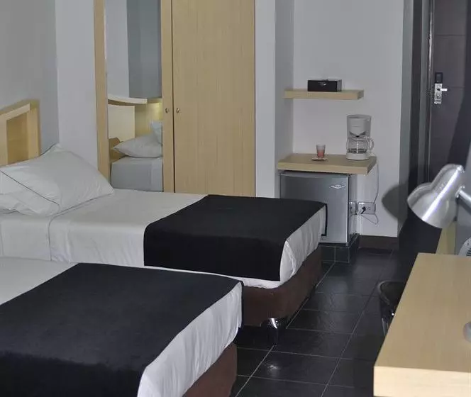 Fotos del hotel In House The:  4