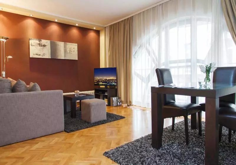 Fotos del hotel Apartment Little Bay:  22