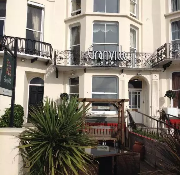 Fotos del hotel Cecil House:  13