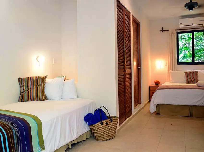 Fotos del hotel Club Yebo:  15