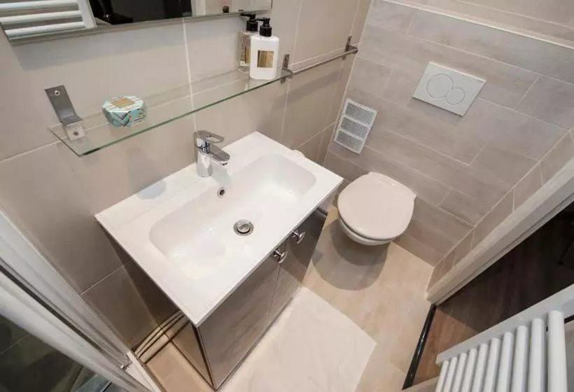 Fotos del hotel Le17 Furnished Studios:  6