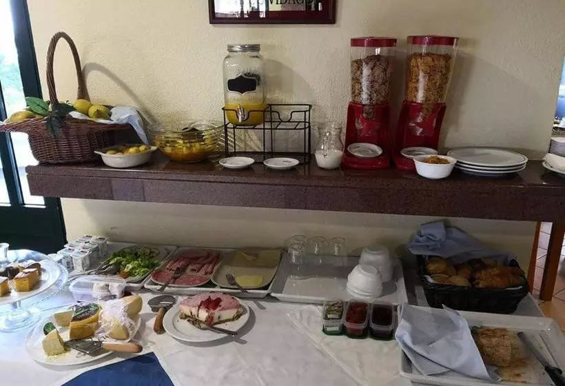 Fotos del hotel Tarmarplace:  4