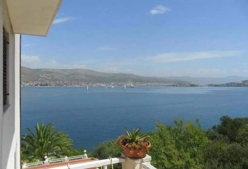 Fotos del hotel Villa Corona:  5