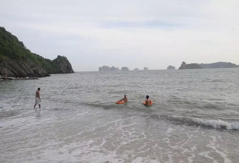 Fotos del hotel Monkey Island Resort:  20