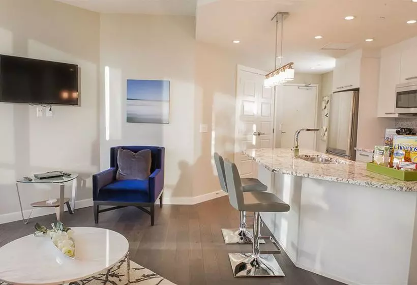 Fotos del hotel Executive Suites By Roseman - Keynote Towers:  21