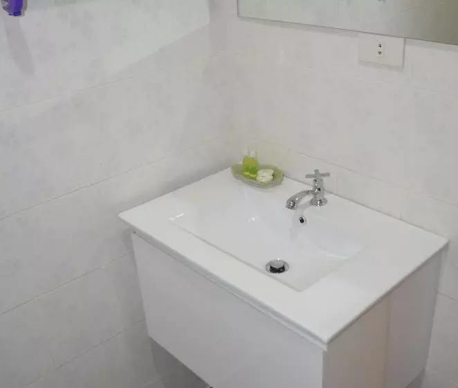 Fotos del hotel Arya Inn Pattaya Beach Hotel:  4