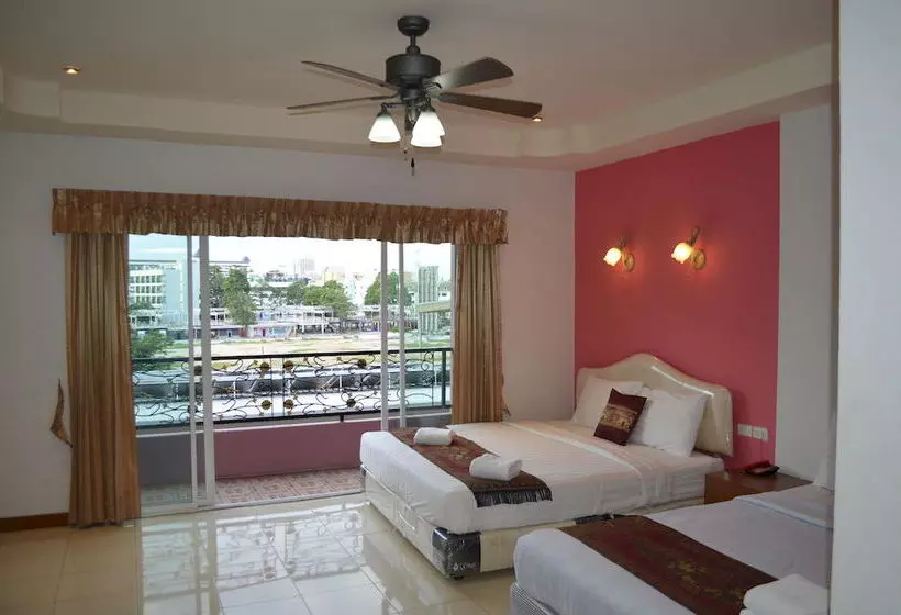 Fotos del hotel Arya Inn Pattaya Beach Hotel:  22