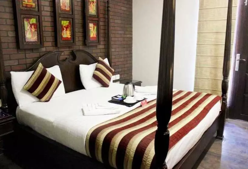 Fotos del hotel Oyo Premium Rajouri Garden Janta Market:  11