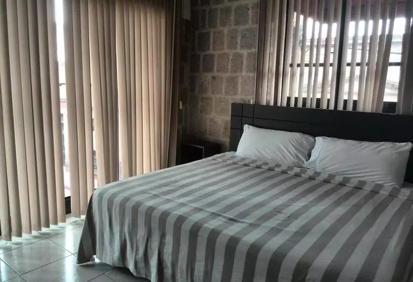 Fotos del hotel Casa De Los Dulces Sueños Express:  15