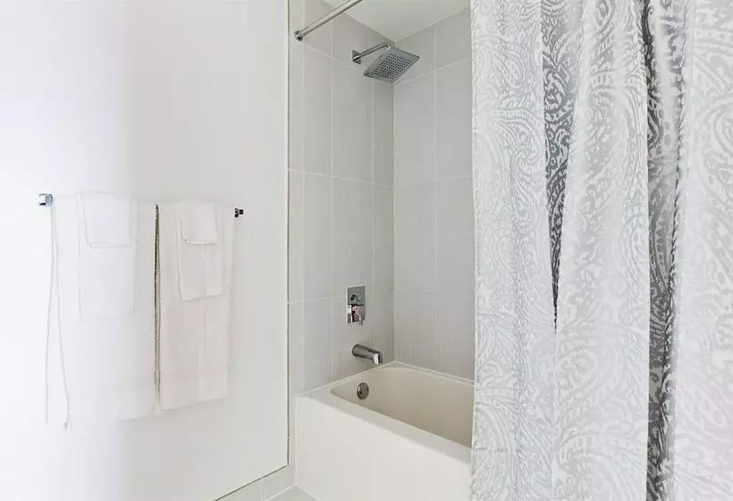 Fotos del hotel Sky City Suites at Midtown:  8