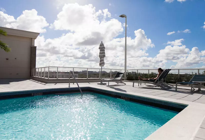 Fotos del hotel Sky City Suites at Midtown:  16