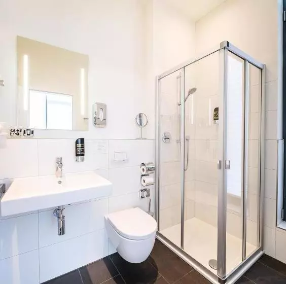 Fotos del hotel Schroeders Appartement:  4