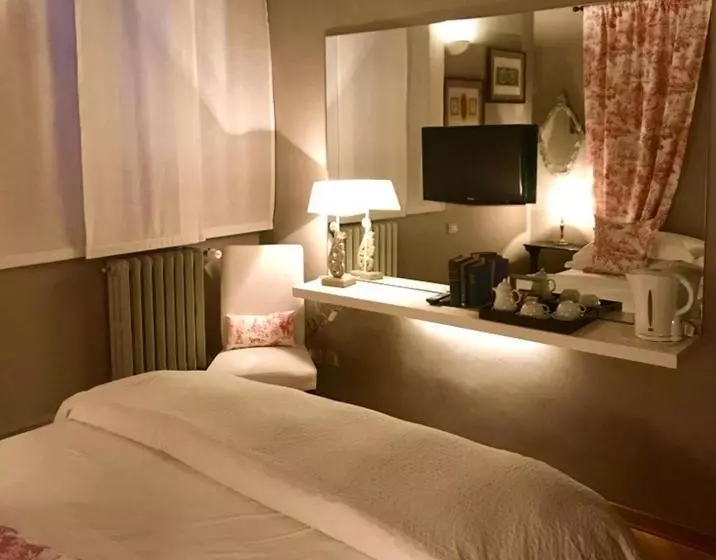 Fotos del hotel Capri Moon Guest House:  5