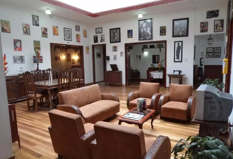 Fotos del hotel Tamarú:  10