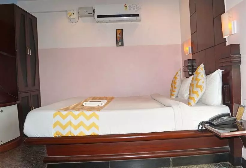 Fotos del hotel Fabhotel V:  15