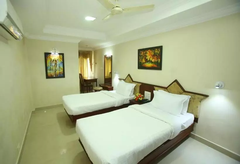 Fotos del hotel Prasanth:  6