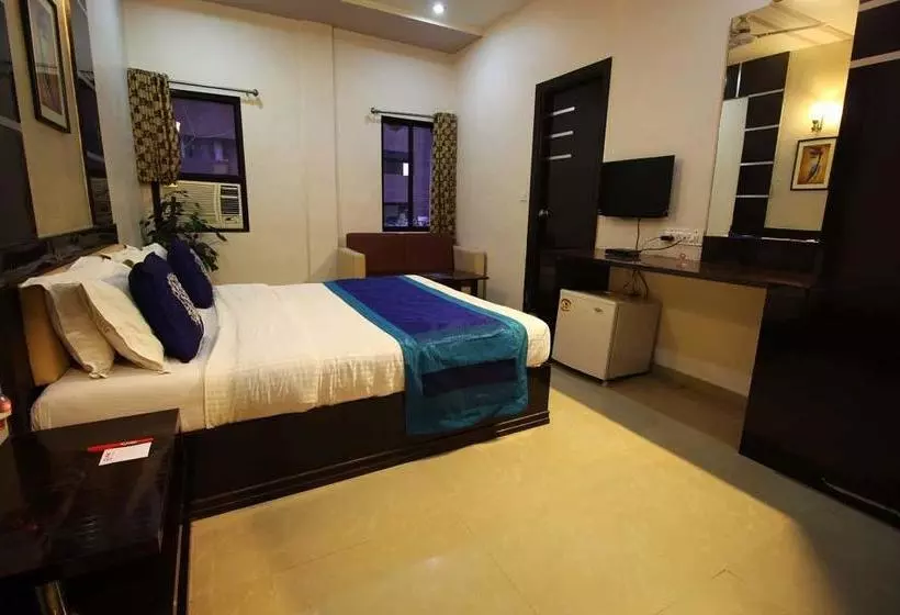 Fotos del hotel Capital O 85837  Rudra Mahal:  12
