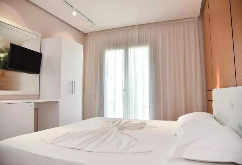 Fotos del hotel Edart:  2