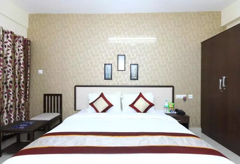 Fotos del hotel Oyo 4917 Near Sathyabama University:  13