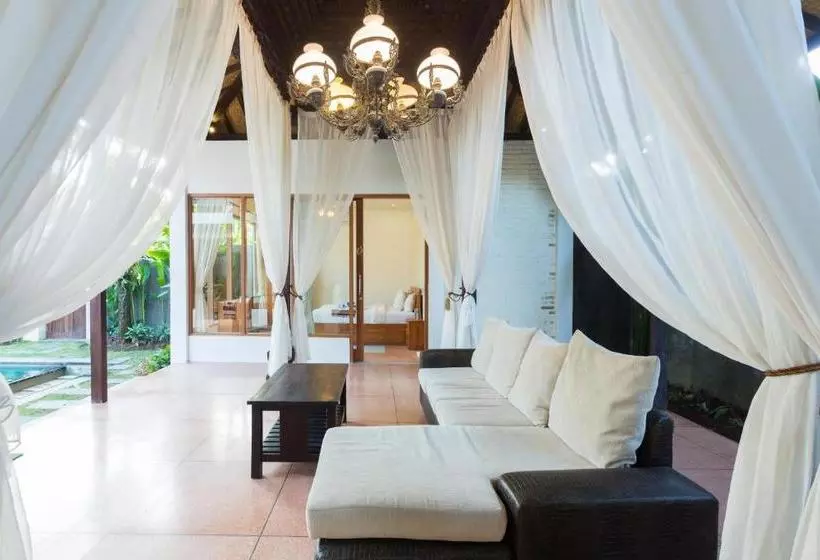 Fotos del hotel Anyar Sari Villa:  14