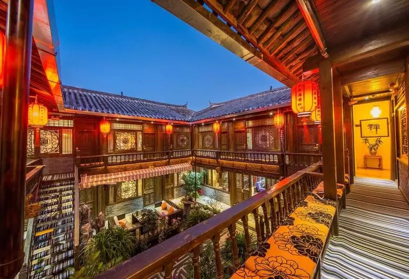 Fotos del hotel Lijiang He Mu Ju Family Inn:  12
