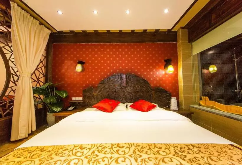 Fotos del hotel Lijiang He Mu Ju Family Inn:  17