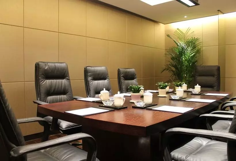 Fotos del hotel World Trade Hotel Tonglu Hangzhou:  5