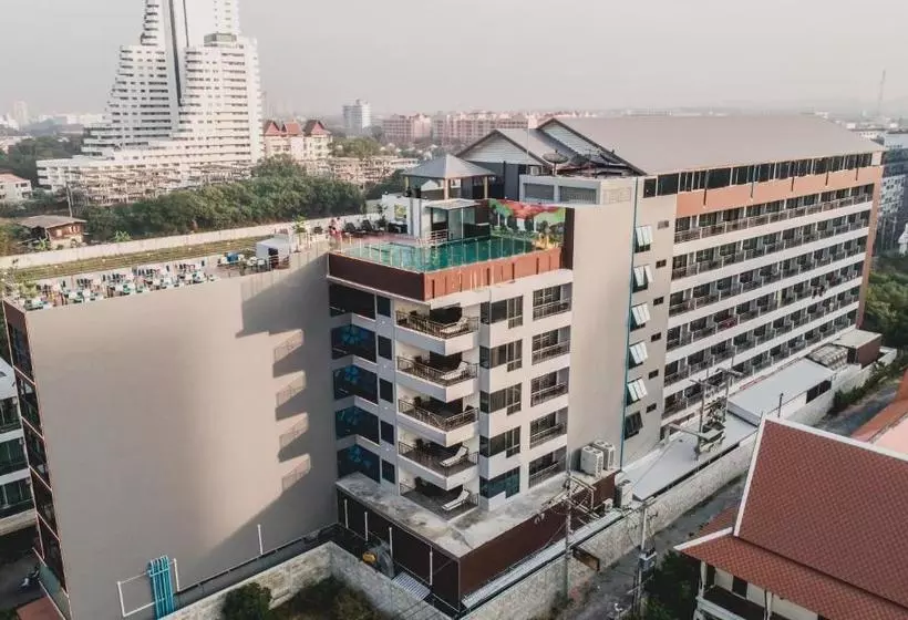 Fotos del hotel Golden Jomtien Beach:  2