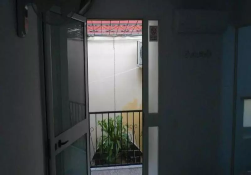 Fotos del hotel Hostal D'italy:  12