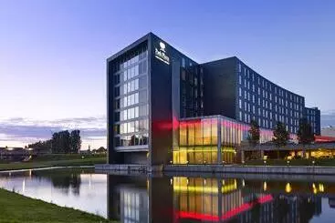 Park Plaza Amsterdam Airport