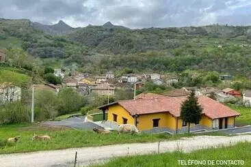 Apartamentos Fuente La Pipa - Onis