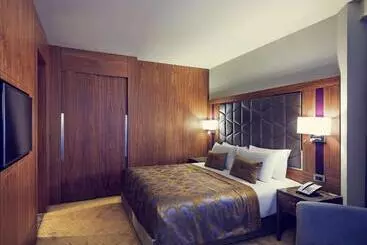 Uranus Istanbul Topkapi