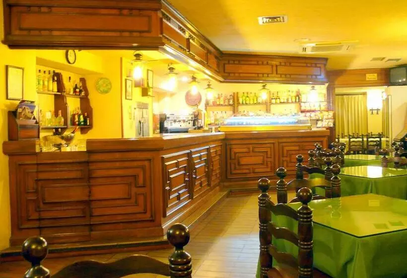 Fotos del hotel Restaurante Las Galias:  4
