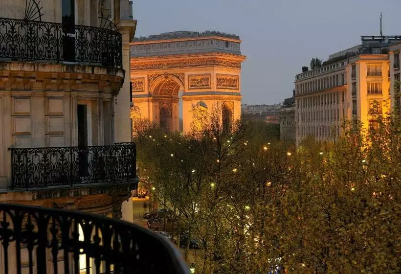 Fotos del hotel Royal  Paris Champs Elysées:  13