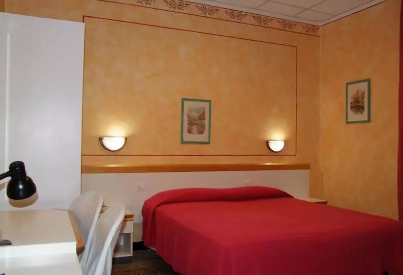 Fotos del hotel Agnello D Oro Genova:  5