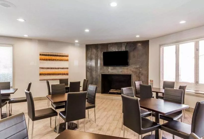 Fotos del hotel Quality Inn Phoenix Airport:  9