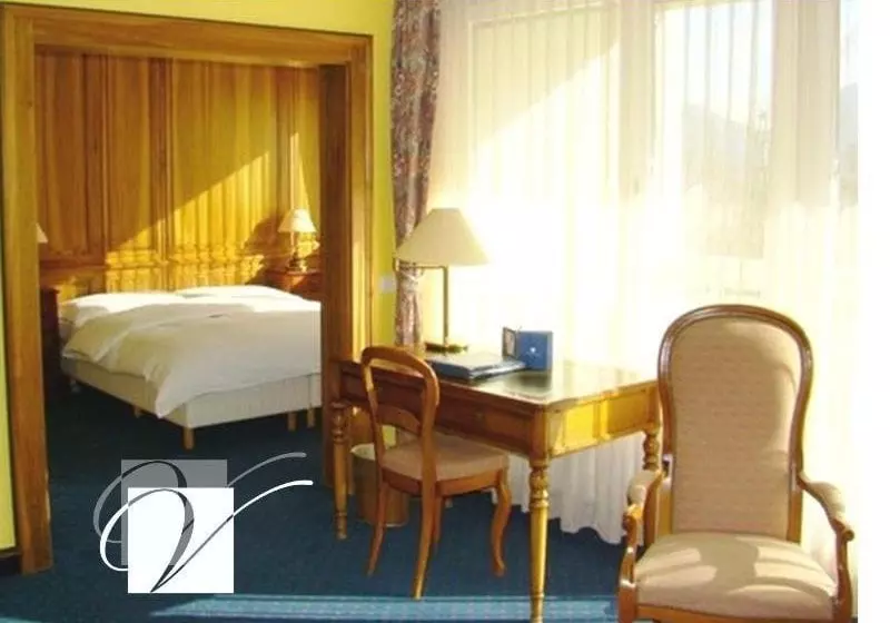 Fotos del hotel Hostellerie De La Vendee:  15