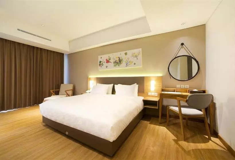 Fotos del hotel Aviary Bintaro:  2