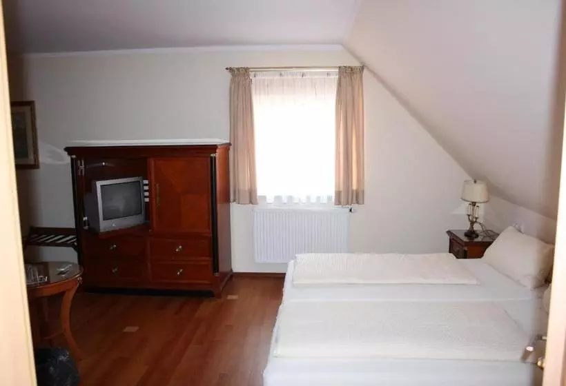 Fotos del hotel Landgasthof Haagen:  8
