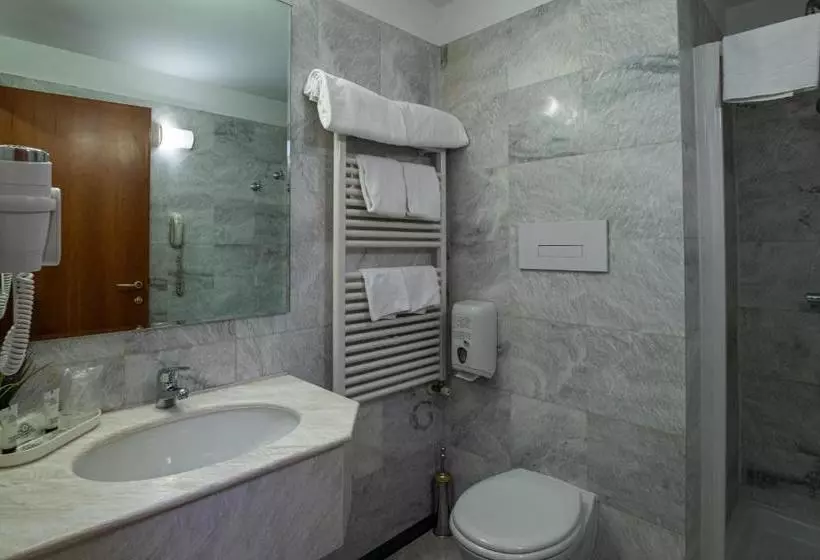 Fotos del hotel Mythos:  7