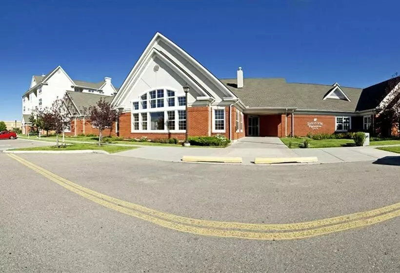 Fotos del hotel Lakeview Signature Inn Calgary Airport:  9