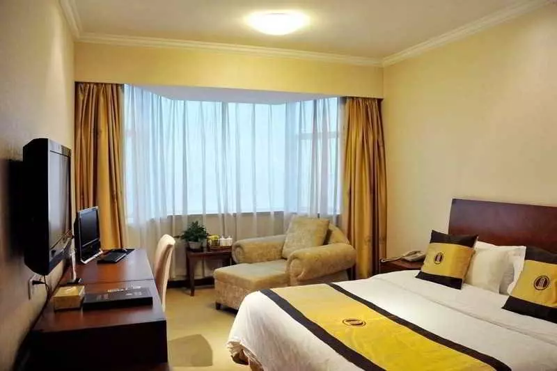 Fotos del hotel Renhe:  11