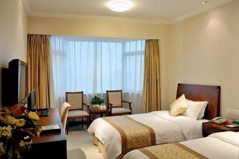 Fotos del hotel Renhe:  13