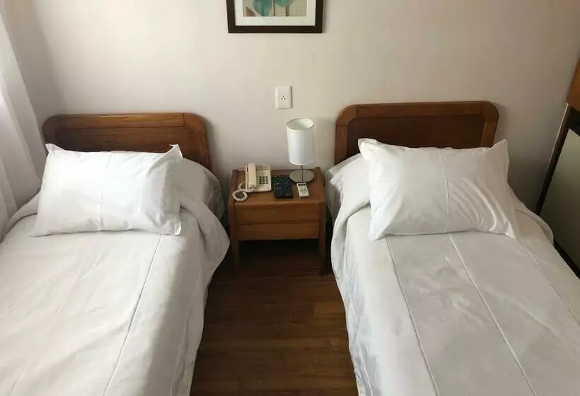 Fotos del hotel San Fernando:  14