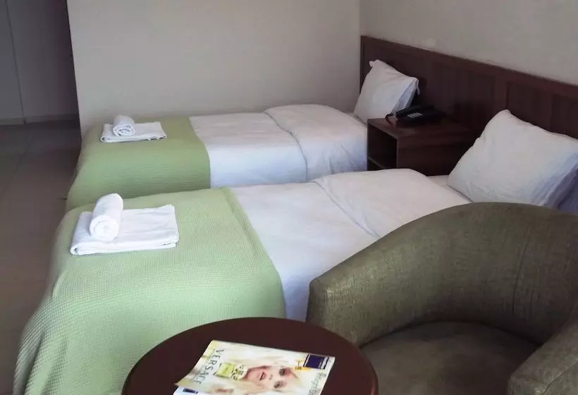 Fotos del hotel West Ada Inn:  13