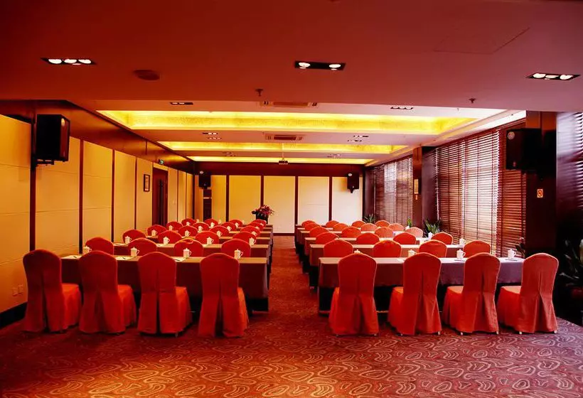 Fotos del hotel Richful Green Hotel:  12