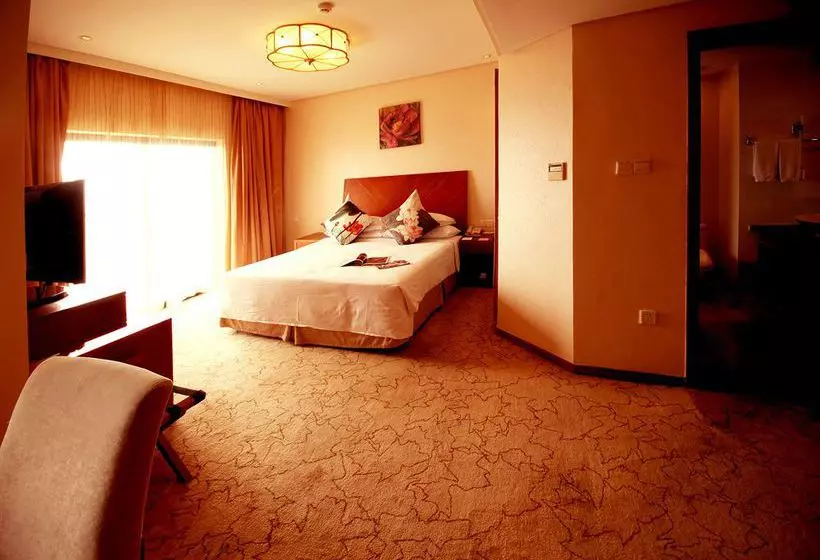 Fotos del hotel Richful Green Hotel:  2