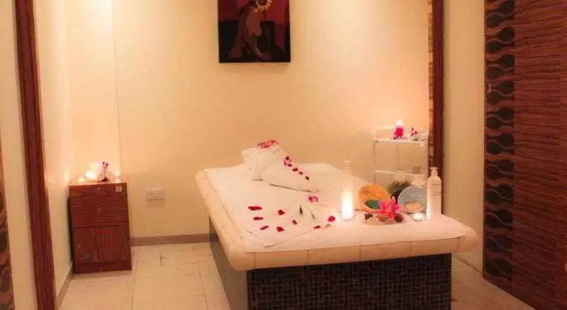 Fotos del hotel Golden Tulip Khatt Springs Resort & Spa:  9