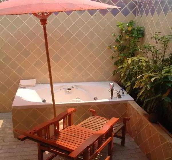 Fotos del hotel Ban Sabai Village Resort & Spa:  3