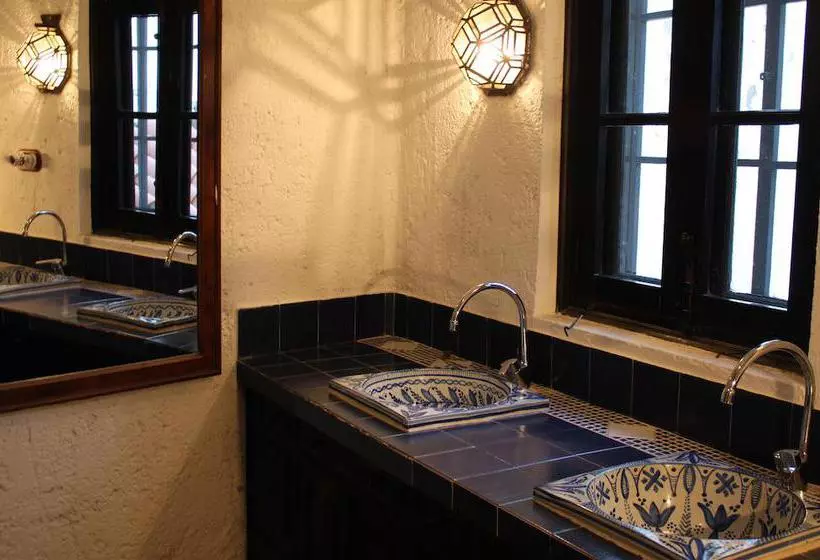 Fotos del hotel Jardín de la Muralla:  9